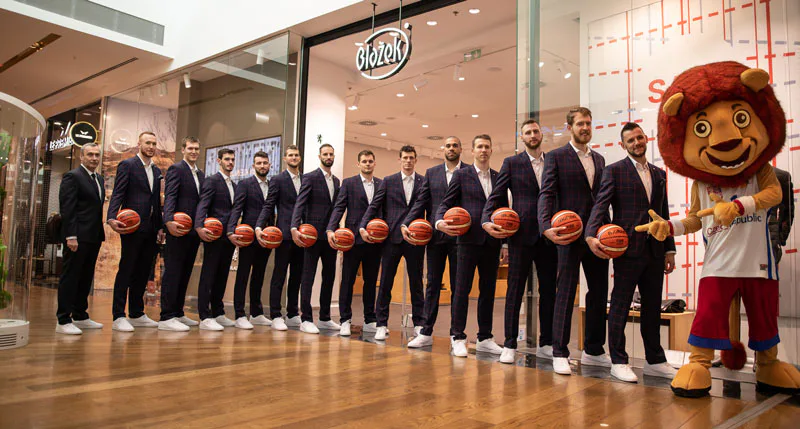 Blažek oblieka českú basketbalovú reprezentáciu